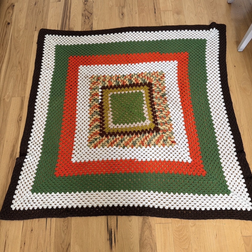 Vintage Hand‎ Chrochet 70's Vibe Orange Green Brown Throw Blanket 63x63in
